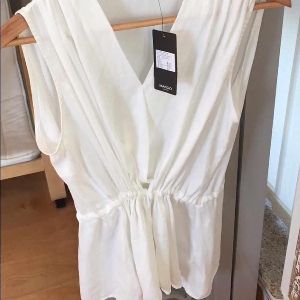 White MANGO basic sleeveless top size medium/6